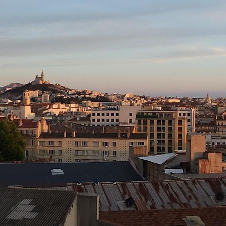 Sublime 2 Pieces Vue Incroyable Mer Et Tout Les Monuments De Marseille Eksteriør billede
